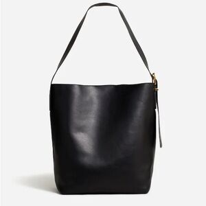 Madewell - The Essential Bucket Tote (Black)